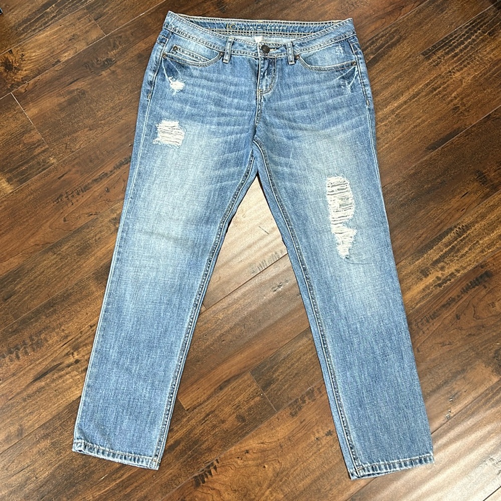 LC Lauren Conrad Distressed Jeans Women’s Size 8